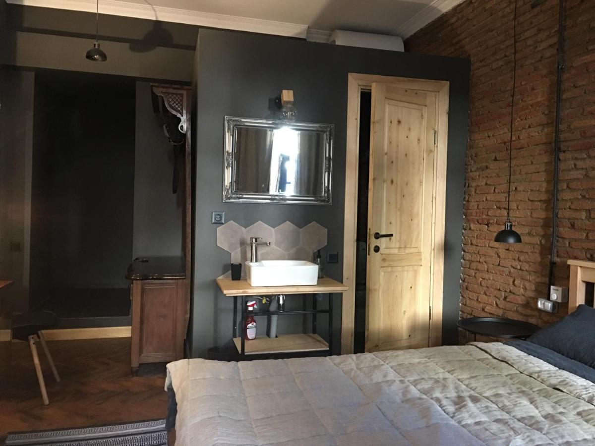 트빌리시 Cozy&Stylish Loft 아파트 외부 사진